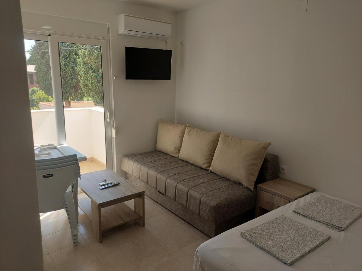 Ulcin Relax Apartments & Rooms อุลซิน ภายนอก รูปภาพ